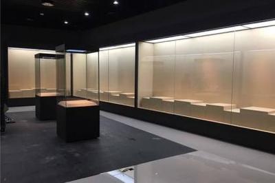 南昌博物館展柜定制 專業設計與上門安裝，守護文物璀璨光華